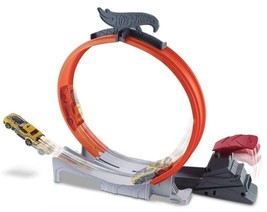 Hot Wheels LOOP STAR Action Play Set NEW ~ Includes Car, Track &amp; Launcher - £7.22 GBP