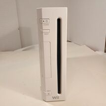 Nintendo Wii RVL-001 White Console FOR PARTS REPAIR turns on doesn't rea... - $12.00