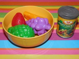 Bowl of Fruit Cocktail Lot Kids Kitchen Food Lot Play Food day care lot Dishes - £7.09 GBP