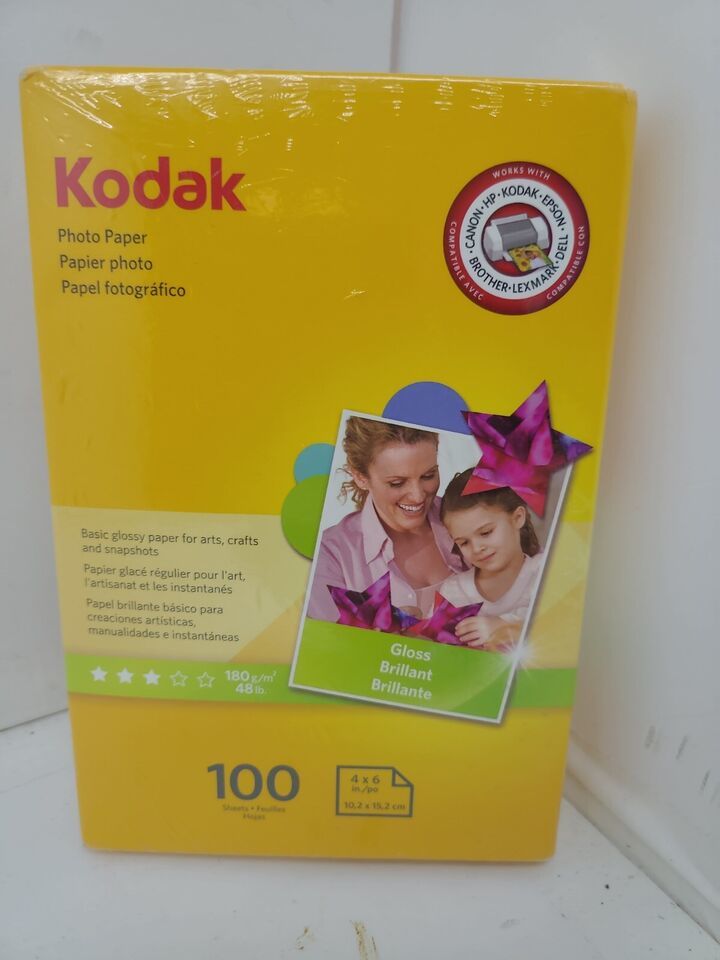 KODAK Photo Paper Gloss 4"x6", 100 count, 6.5 mil 1743327 NEW - $7.50