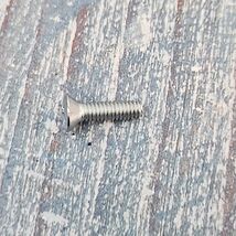 10 Ford 381571S47 for Bronco Explorer E Series Oval Head Trim Screw #8-3... - $29.67 10 Ford 381571S47 for Bronco Explorer E Series Oval Head Trim Screw #8-3... - $29.67