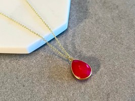 Hot Pink Chalcedony Necklace, Dainty Gold Necklace, Chalcedony Pendant, Pink Gem - £31.07 GBP