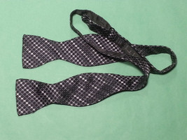 Nicole Miller Men Silk Bow Tie  - £22.79 GBP