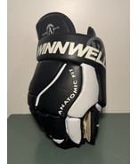 Winnwell WW2012 Anatomic Fit Toughtek Pro-Lock Righthand Single Hockey G... - $33.93 CAD
