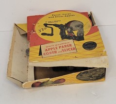 Vtg Cast Iron White Mountain Apple Parer Corer Slicer, Peeler Original Box - £11.20 GBP