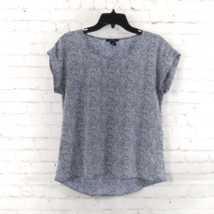 Forever 21 Top Womens Small Blue White Herringbone Cuffed Short Sleeve Blouse - $15.99