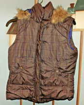 Dollhouse Outerwear Women&#39;s size Small Vest With Hood Faux Fur - £8.11 GBP