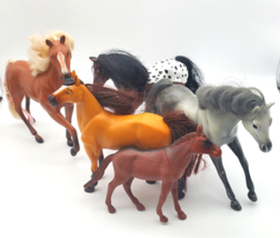 Horse Lot Toys 5 Plastic Horses Mare Appaloosa Pony Greenbrier Int Spirit DWA - £10.74 GBP