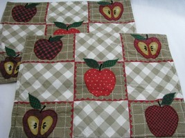 2 Fabric Fall Apples Autumn Placemats Country Appliqued Tan Plaid Harvest - £9.84 GBP