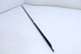 2002-2003 BMW 745i REAR LEFT DRIVER SIDE WEATHERSTRIP SEAL U0427 image 3