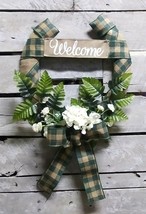 Beautiful Equestrian Country Farmhouse St. Patrick&#39;s Day Horseshoe Flora... - £58.77 GBP