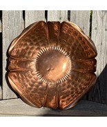 Vintage Hammered Copper Flower Shape Fruit Bowl Centerpiece Large Gregorian - $47.98