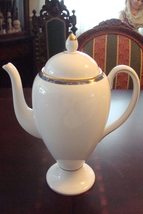 Coffee or tea Pot with Lid Cantata by Compatible with Wedgwood ORIGINAL - £88.09 GBP
