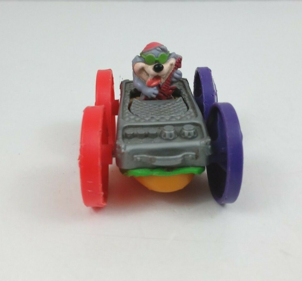 Vintage 1990 Tiny Toons Flip Car Dizzy Devil &amp; Hamton Pig Mcdonalds Toy - $3.95