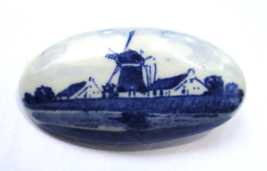 Delfts Holland Blue Windmill Porcelain Estate Pin Farm Sea Vintage Netherlands - £4.55 GBP