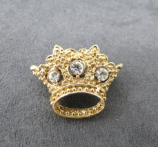 Crown Pin Brooch Large Brilliant Rhinestones Yellow Gold Tone Pebbled Finish 1&quot; - £8.00 GBP