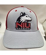 Top of the World Northern Illinois Huskies NIU Red One Fit Hat Cap Unise... - €17,18 EUR