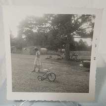 Vintage Photo Picture Original One Of A Kind 1958 Woman Homestead Trike Car - $148.18 MXN