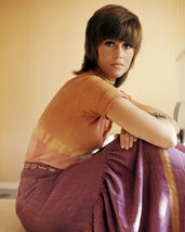 Jane Fonda Klute Promo Portrait Short Hair 8x10 Photo(20x25cm) - £7.79 GBP