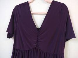 Torrid WM 2 (18/20) Shirt Purple Short Sleeves V-Neck Scoop Back Neck Pleated - $19.34