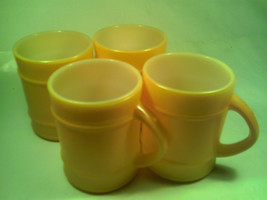 [Q18] Fire King (Lot Of 4) Anchor Hocking Coffee Cups, Mugs Yellow Ribbed - £41.30 GBP