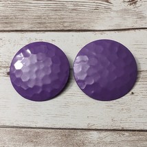 Vintage Clip On Earrings Purple Hammered Pattern Circle Large - £11.25 GBP