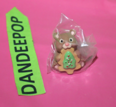 Hamster And Cookie Merry Mini Keepsakes Figurine Hallmark QFM8319 Miniature - £15.50 GBP