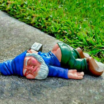 Funny Dwarf Drunk Sculpture Ornaments Rude Gnome Statue Garden Landscape Decor - £14.38 GBP