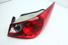 Passenger Tail Light VIN B 8th Digit Incandescent Bulb Fits 11-14 SONATA 71916 image 11