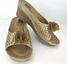 Good Choice GC Juliet 5.5 Laser Cut Rosette Wedge Slide Sandal Gold Beig... - £39.10 GBP