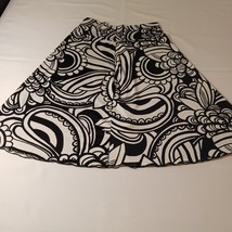 Jonathan Martin Women's Black & White Floral Skirt Size M Measured Waist 28" image 2