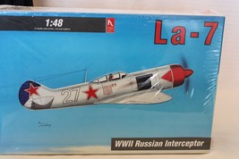 1/48 Scale Hobby Craft, Lavochkin LA-7 Airplane Model Kit #HC1590 BN Sealed Box - £58.77 GBP