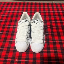Adidas’s superstar low cheetah print - €52,04 EUR