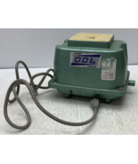 VINTAGE Gast DDL Linear Vacuum pump HP80-101 POWERS UP - $89.50 CAD