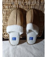 Blue Suede Shoes Size 9-10 Slippers Tan women&#39;s Large. Slip ons - $581.94 MXN