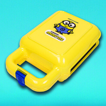 Official Licensed Minions Waffle Maker Fizz Creations UK Stock FREE Delivery - £37.08 GBP