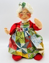 Annalee Mobilitee Mrs Santa Claus Christmas Dolls 1971 12 inch Seated - £18.27 GBP