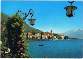 Italy Postcard Lago di Garda Gardone - £3.10 GBP