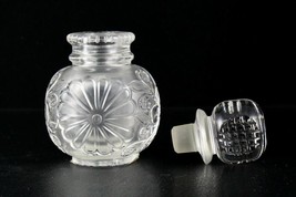Handcrafted Natural Rock Crystal Quartz 1475 Cts Carved Perfume Bottle For Decor - £377.16 GBP