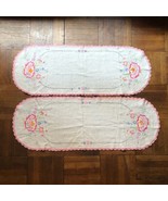 Dresser scarf hand embroidered crochet edging pink flowers antique - $263.25 MXN