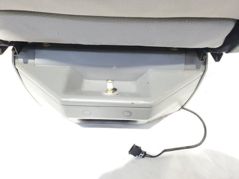 2000 2001 2002 2003 Volkswagen Eurovan OEM Front Left Seat Cloth Manual  Item image 12