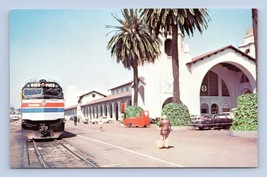 Train Leaving Santa Fe Amtrak Depot San Diego California UNP Chrome Postcard P1 - £4.01 GBP