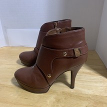 Unlisted By Kenneth Cole File Type Bootie Heels Boots size 6M - $27.11
