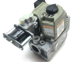 Honeywell VR8205Q2795 Furnace Gas Valve EF33CB192 24V 60HZ in/out 1/2&quot; u... - $59.00