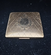Vtg 1950s Elgin American Gold Tone Powder Compact Etched Top Case Square... - $397.72 MXN