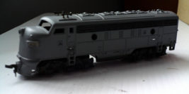 Vintage 1970s HO Scale Custom Gray Painted 4015 Powered Diesel Locomotive - $32.67