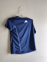 adidas womens small navy blue utility shortsleve - $14.25