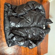 Athleta Puffer Jacket Womens XS Black Shiny Full Zip Quilted Rib Cuffs - $29.11