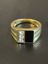 Luxury Gold Plated Cubic Zirconia Men Woman Ring Size 9 - £9.47 GBP