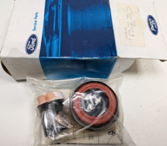 NOS New OEM Ford E4HZ-2B107-B Heavy Truck Drum Brake Wheel Cylinder Repair Kit - $26.72